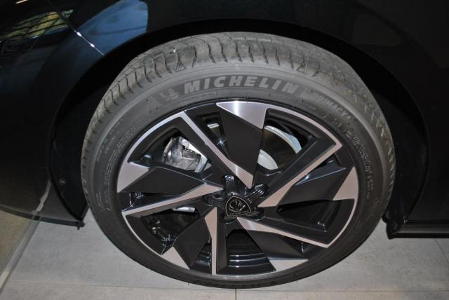 Peugeot 308 image 4