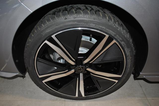 Peugeot 308 image 9