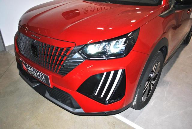 Peugeot 2008 image 2