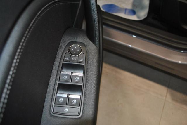 Renault Captur image 5