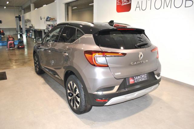 Renault Captur image 8