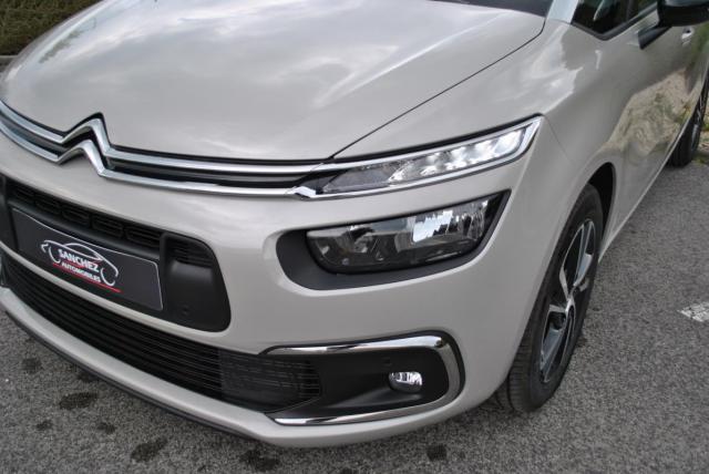 Citroen Grand C4 Spacetourer image 8