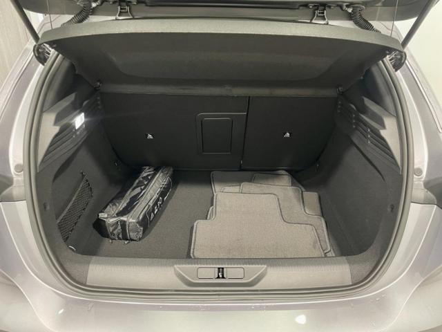 Peugeot 308 image 7