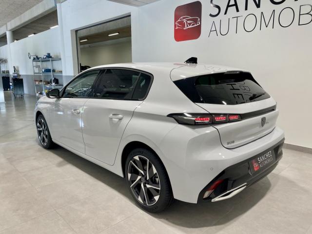 Peugeot 308 image 2
