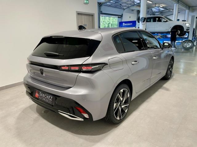 Peugeot 308 image 1