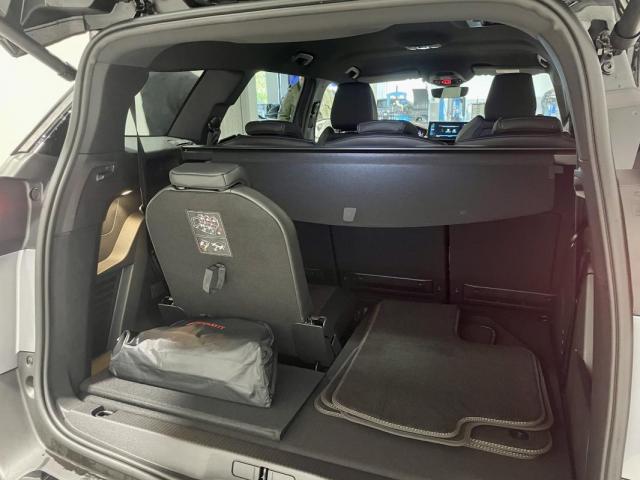 Peugeot 5008 image 8