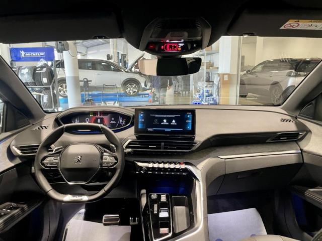 Peugeot 5008 image 5