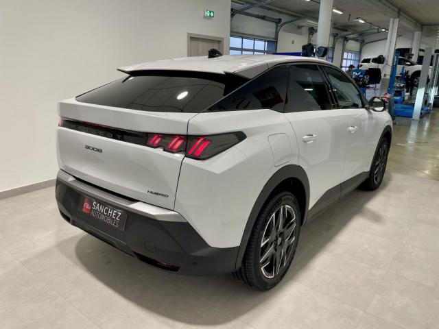Peugeot 3008 image 2