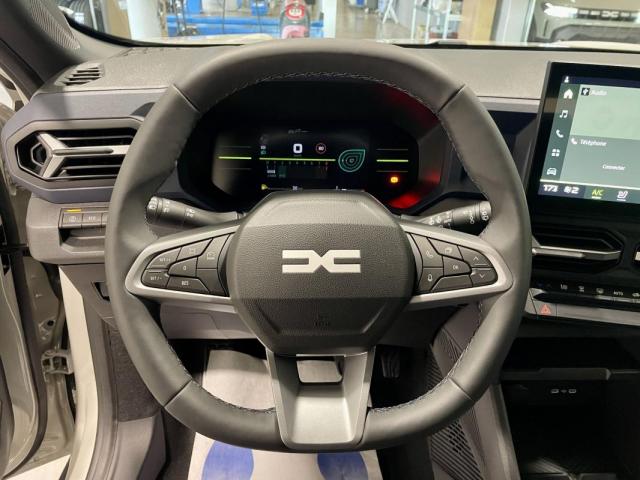 Dacia Duster image 2