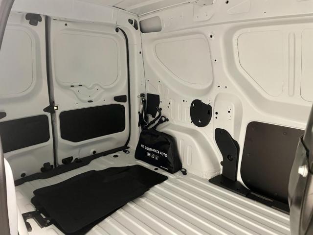 Renault Express image 1