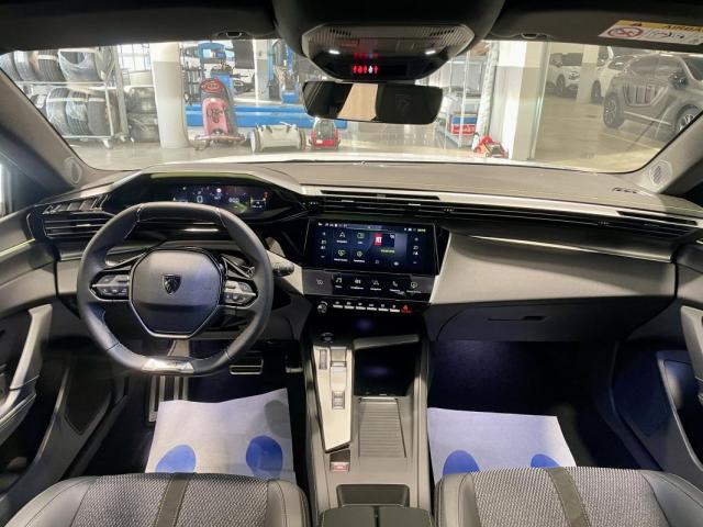 Peugeot 308 image 1