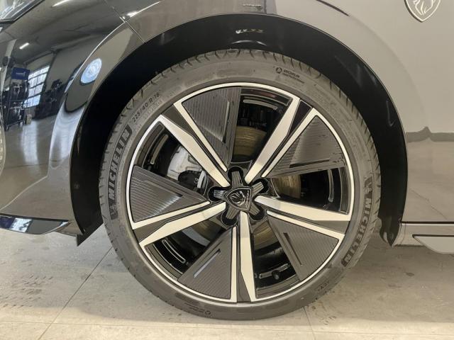 Peugeot 308 image 6
