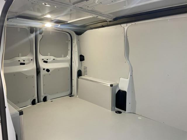 Citroen Jumpy image 6