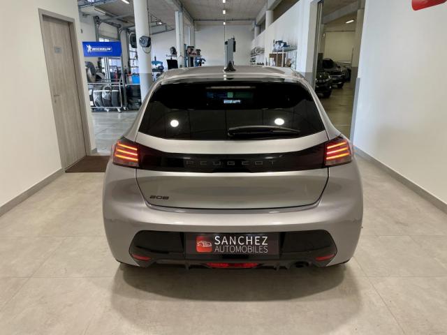 Peugeot 208 image 6
