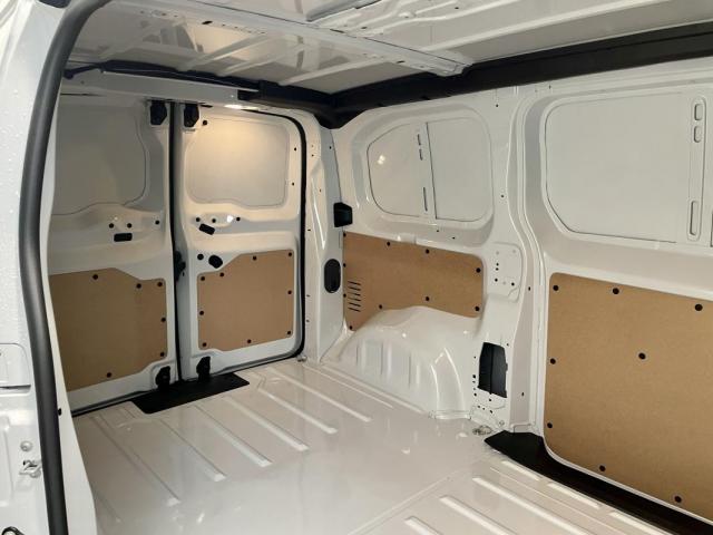 Citroen Jumpy image 3