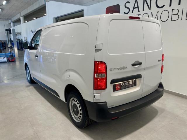 Citroen Jumpy image 6