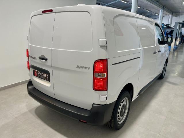 Citroen Jumpy image 7