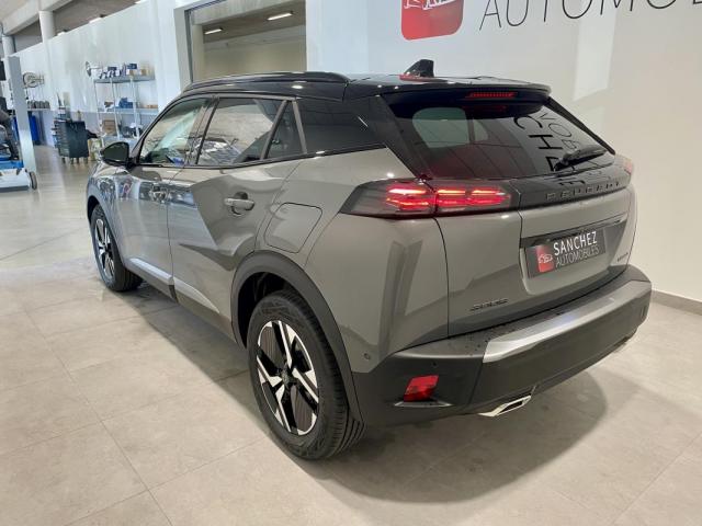 Peugeot 2008 image 3