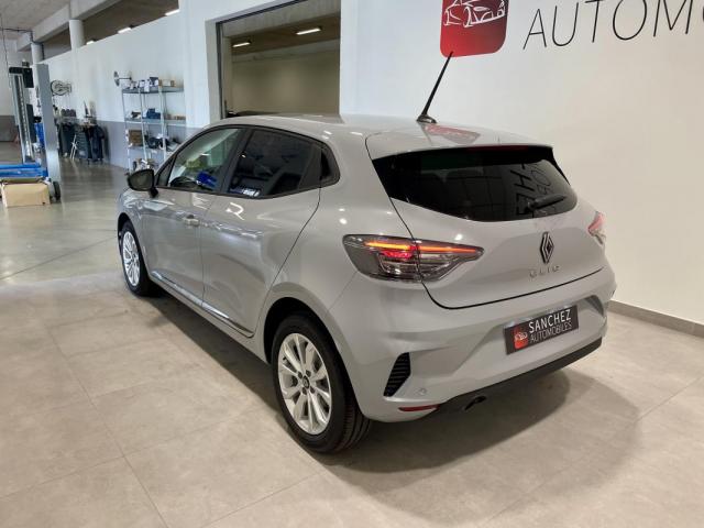 Renault Clio image 3