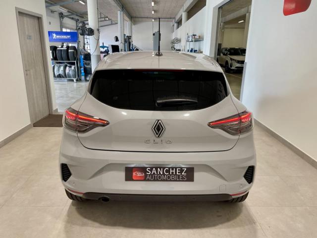 Renault Clio image 4