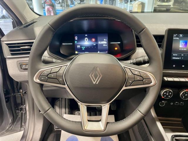 Renault Clio image 2