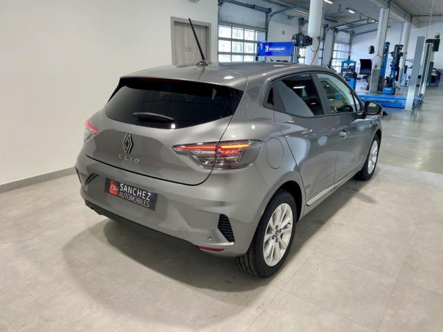 Renault Clio image 3
