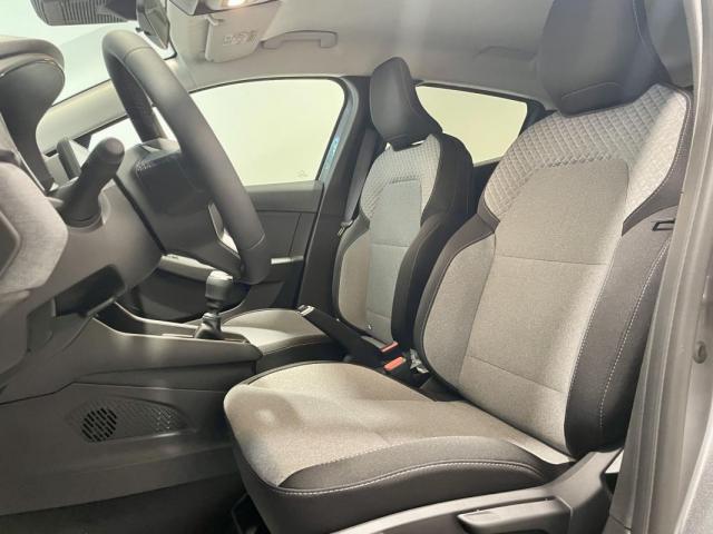 Renault Clio image 6