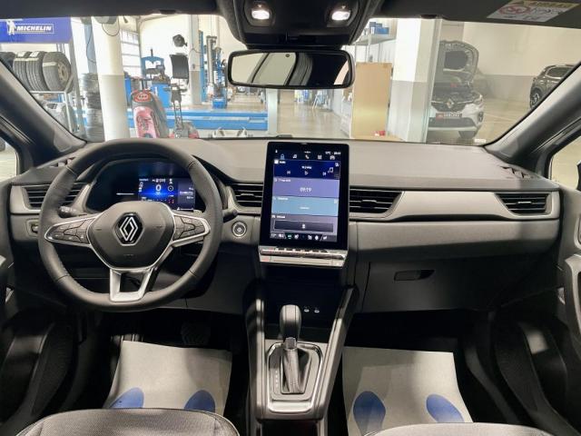 Renault Captur image 2