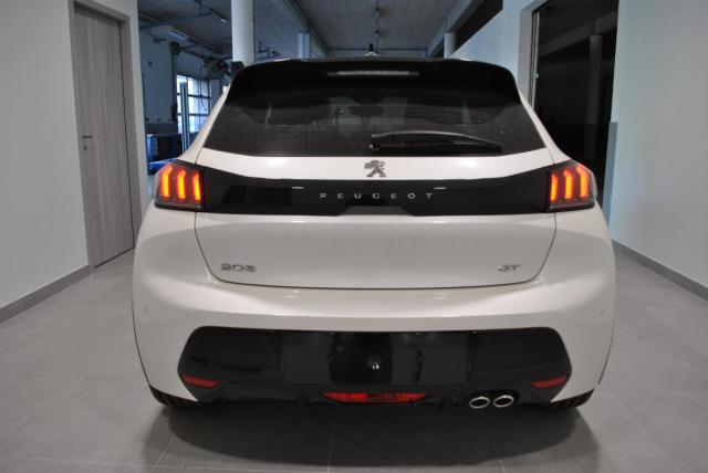 Peugeot 208 image 7