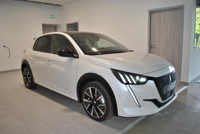 Peugeot 208 image 5