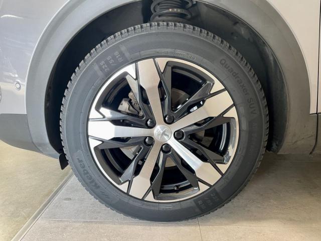 Peugeot 5008 image 8