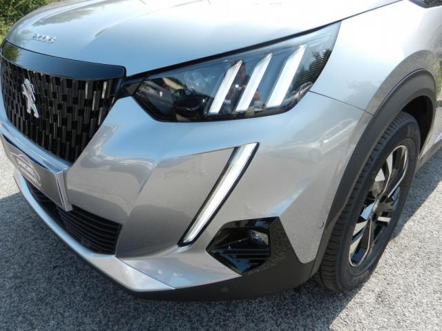 Peugeot 2008 image 7