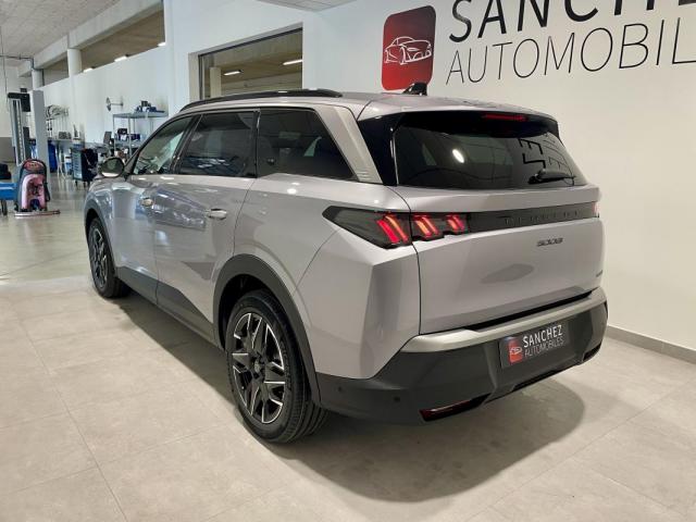 Peugeot 5008 image 9