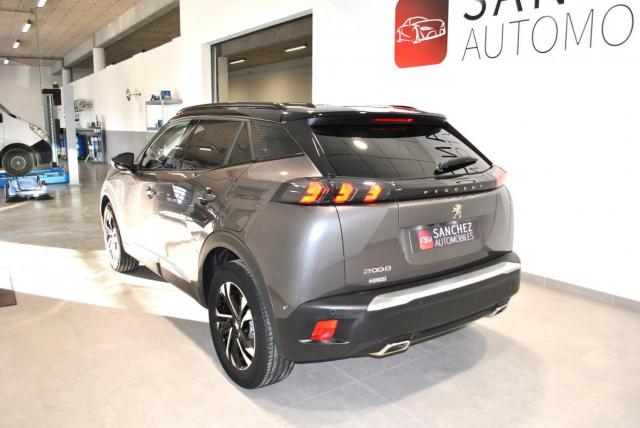 Peugeot 2008 image 2
