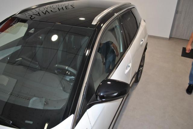 Peugeot 3008 image 8