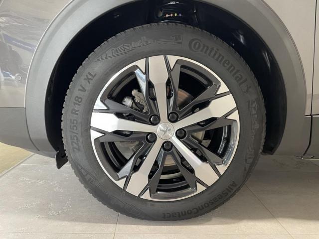 Peugeot 5008 image 2
