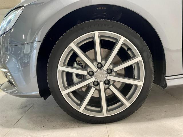 Audi E-Tron image 7