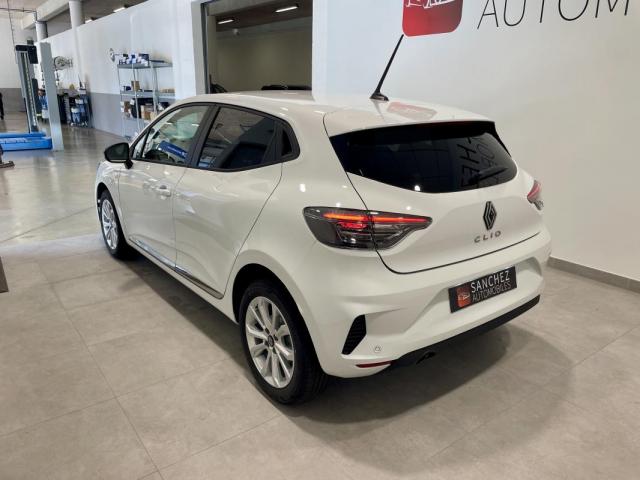 Renault Clio image 4