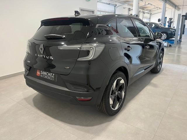 Renault Captur image 6
