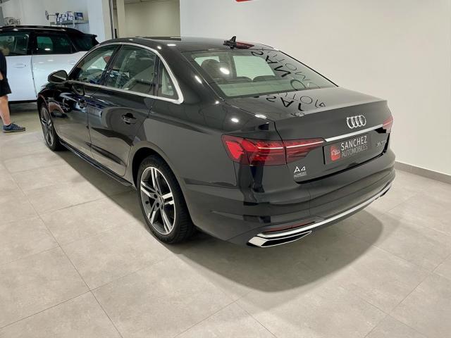 Audi A4 image 3