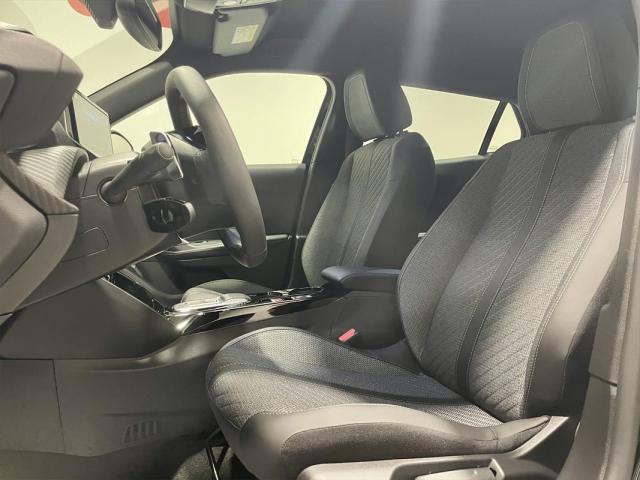 Peugeot 2008 image 5