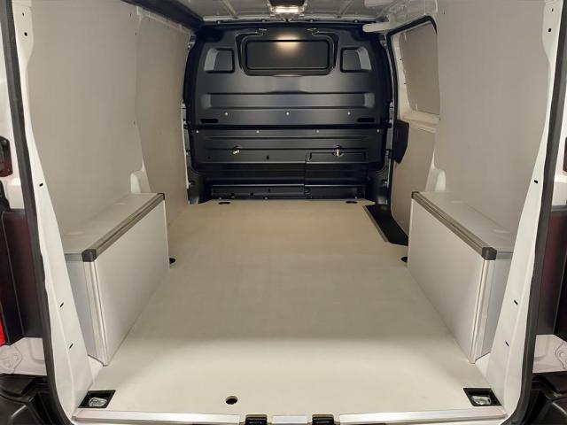 Citroen Jumpy image 3
