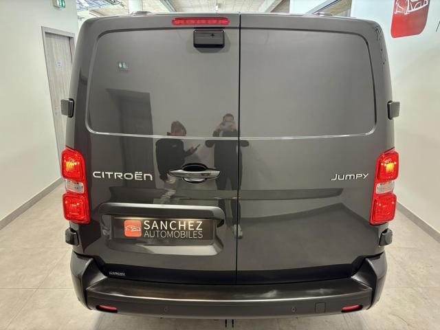Citroen Jumpy image 2