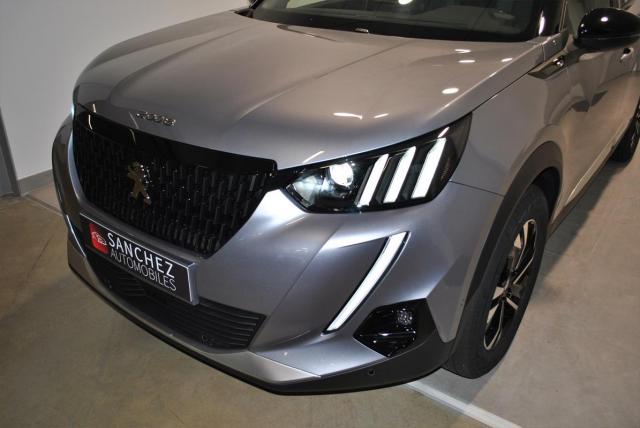Peugeot 2008 image 9