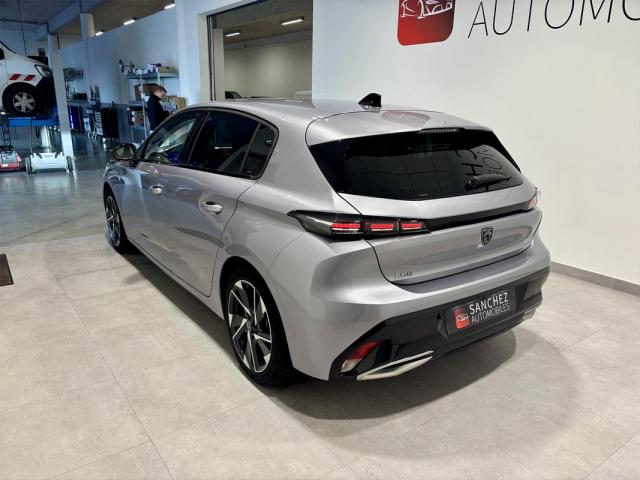Peugeot 308 image 1