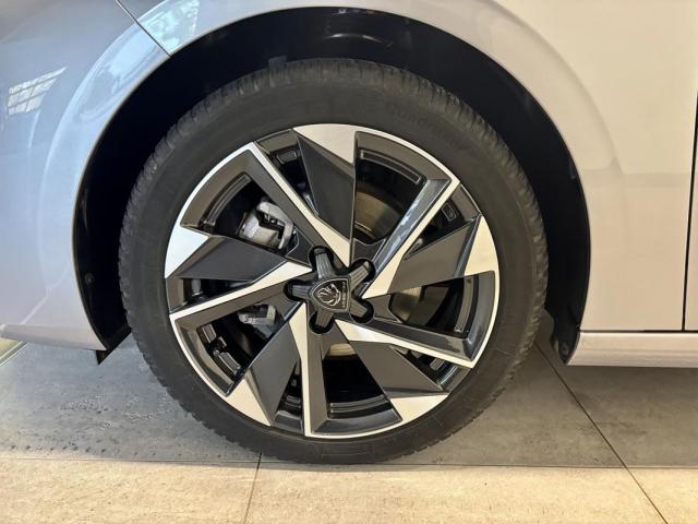 Peugeot 308 image 3