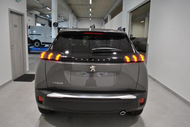 Peugeot 2008 image 2