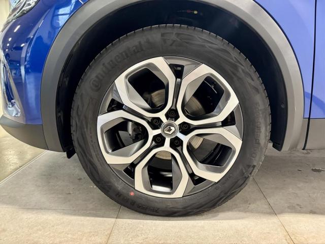 Renault Captur image 9