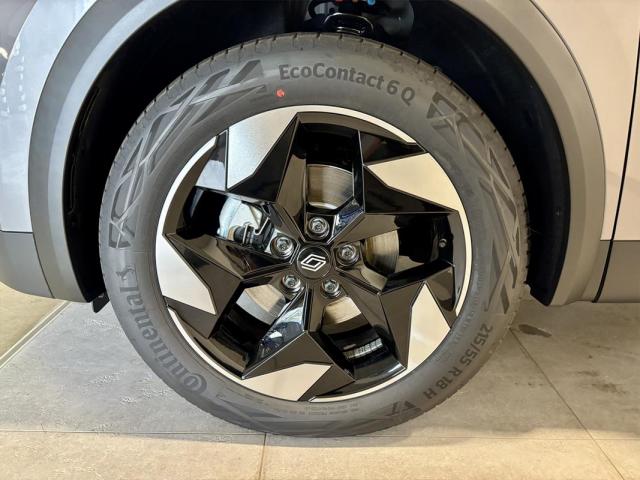 Renault Captur image 2