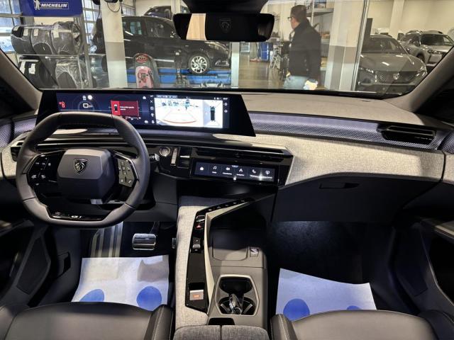 Peugeot 3008 image 8